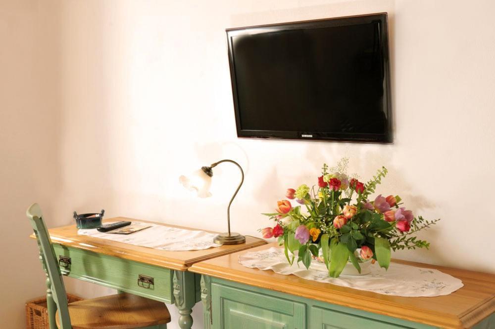 Stoffbauer Gmbh Hotel Грац Екстериор снимка