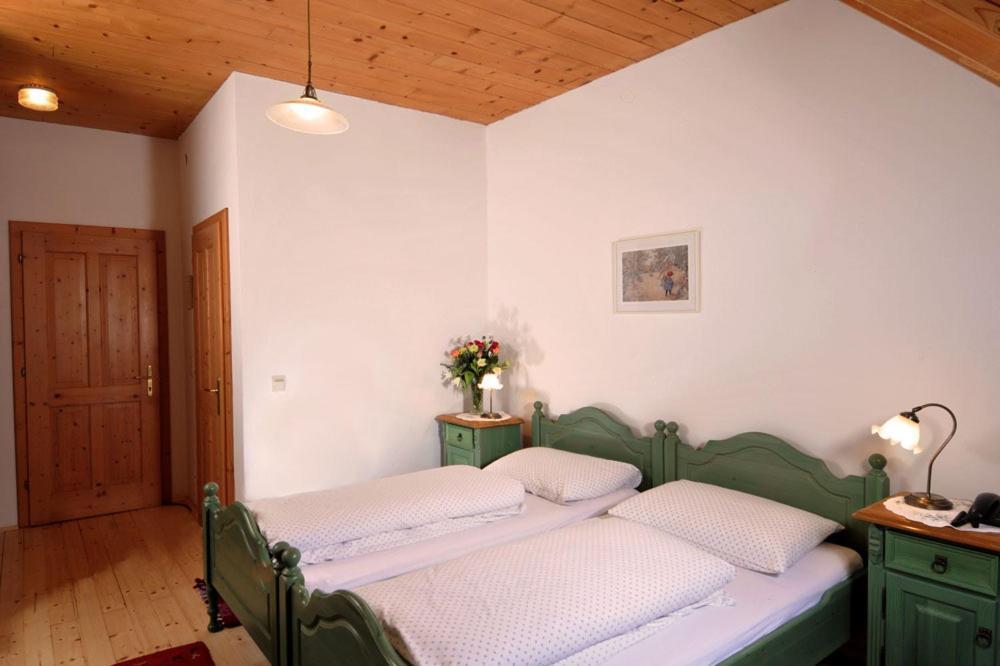 Stoffbauer Gmbh Hotel Грац Екстериор снимка