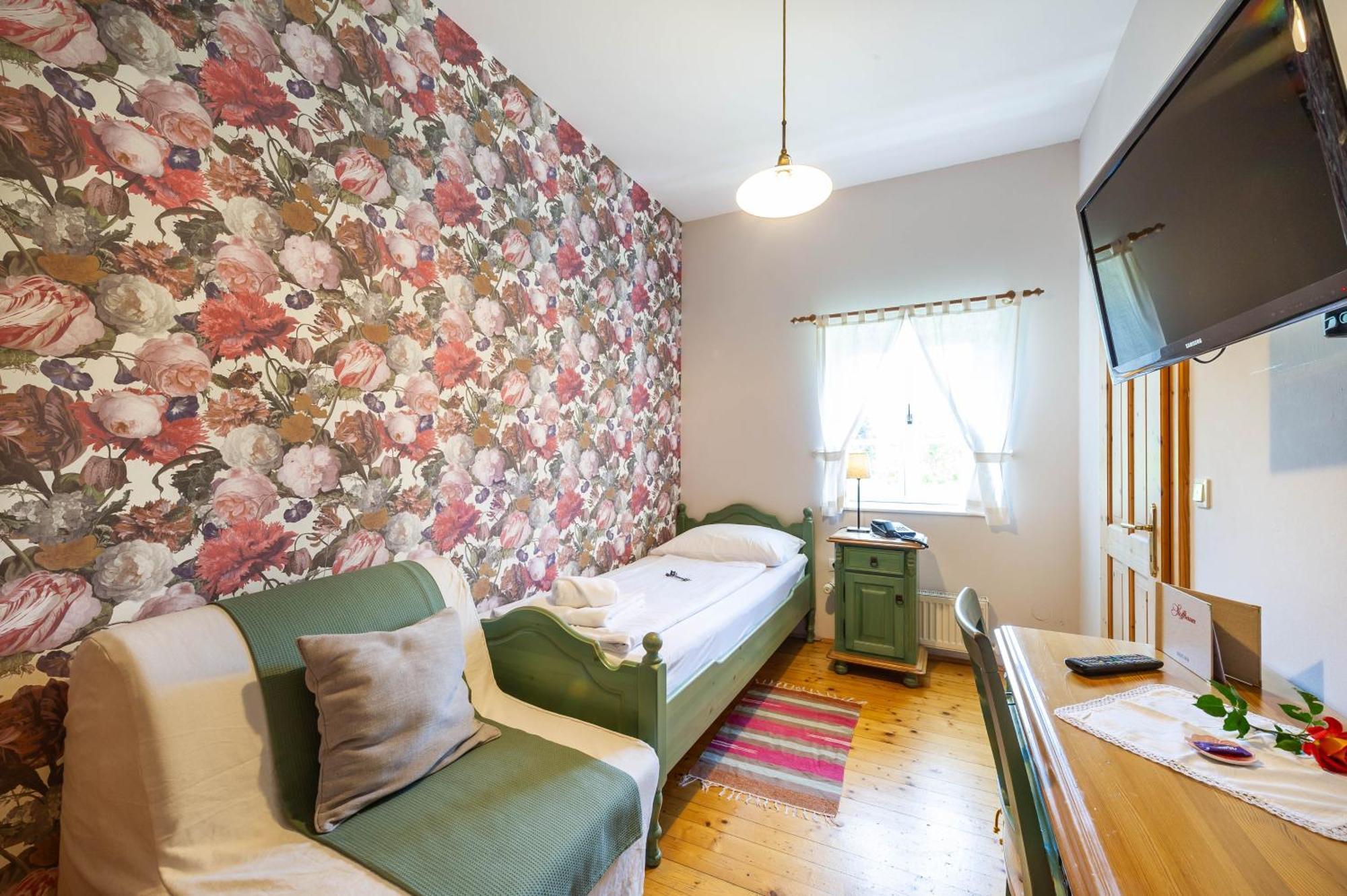 Stoffbauer Gmbh Hotel Грац Екстериор снимка