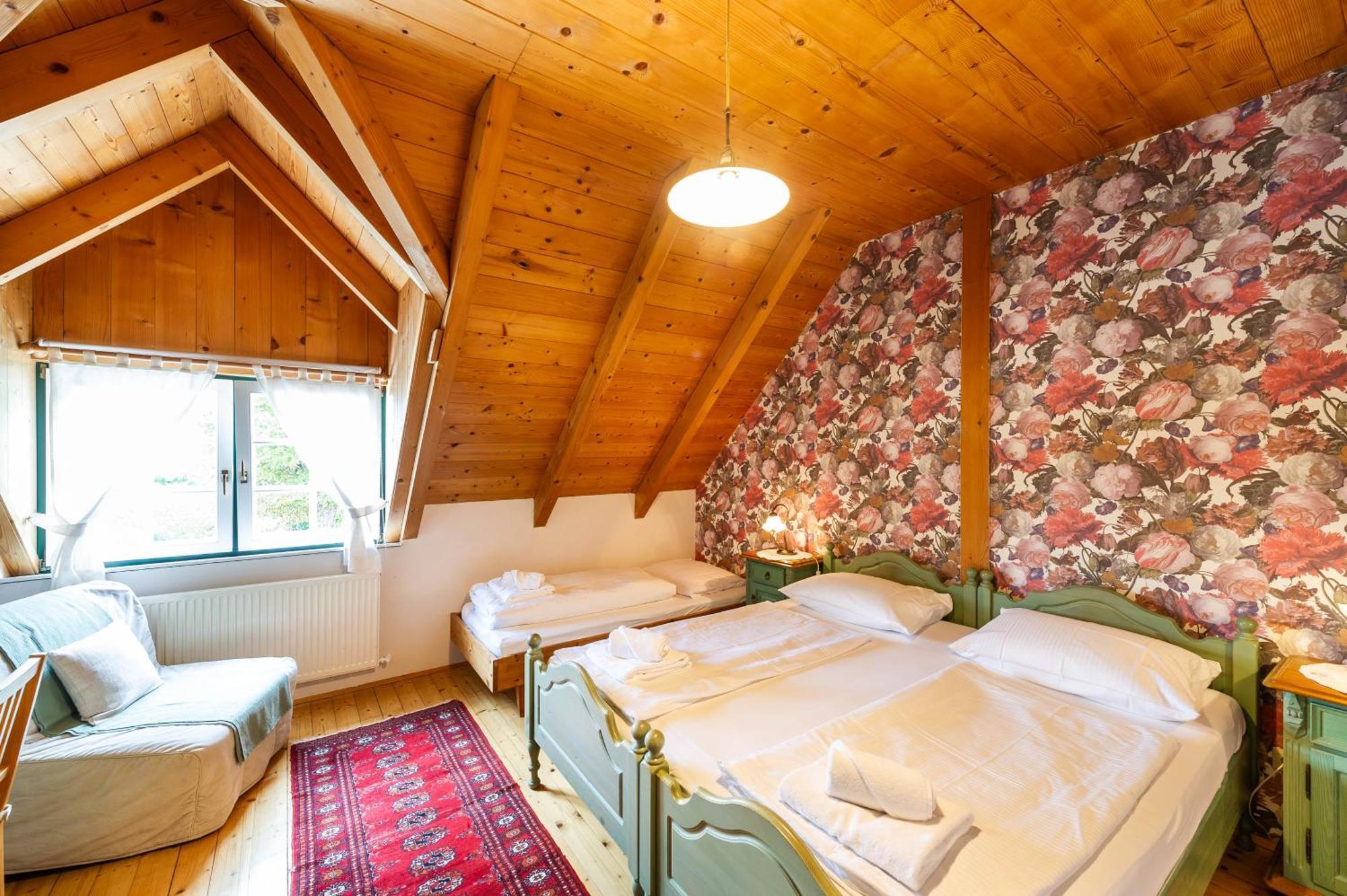 Stoffbauer Gmbh Hotel Грац Екстериор снимка