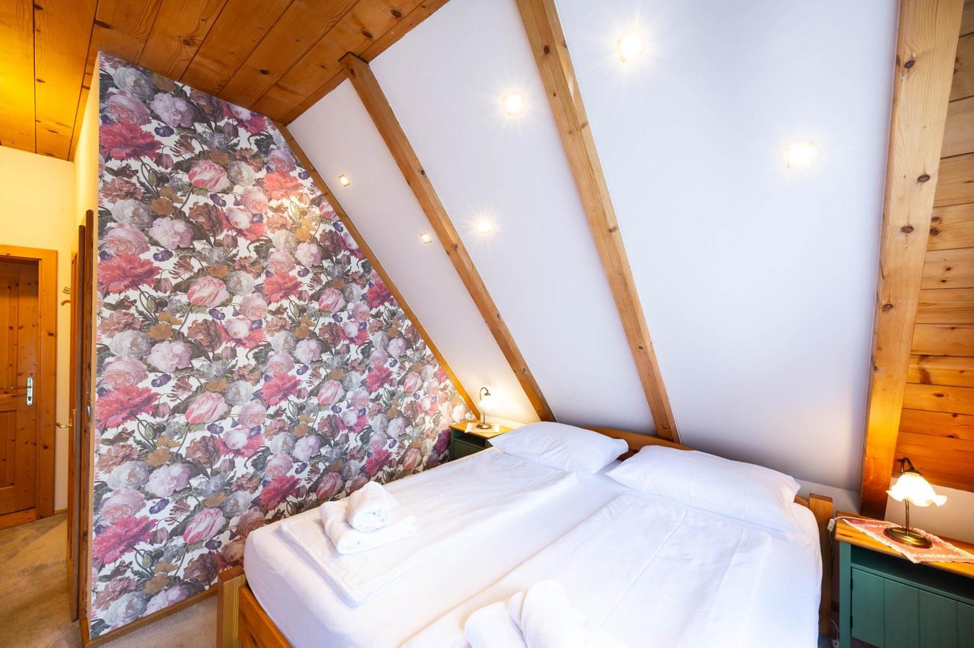 Stoffbauer Gmbh Hotel Грац Екстериор снимка